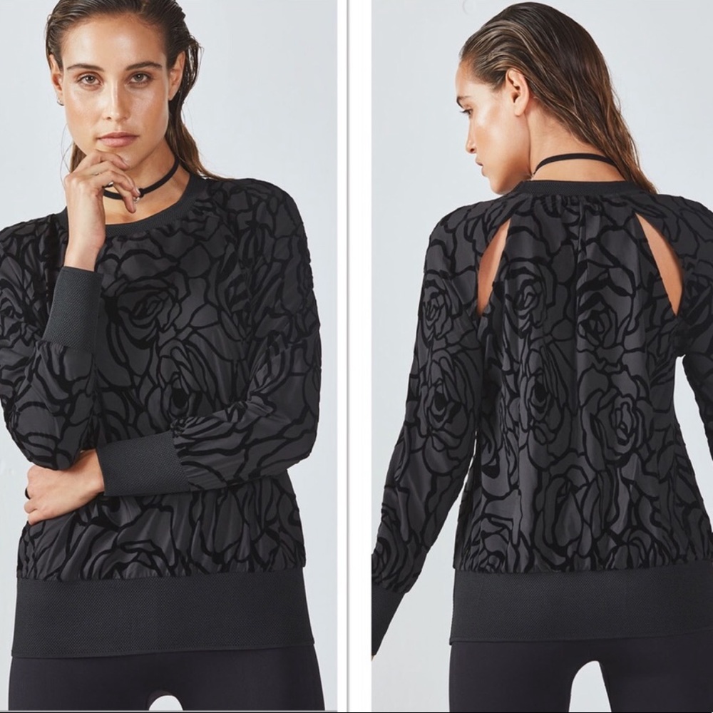 Fabletics Lola black rose top sweatshirt